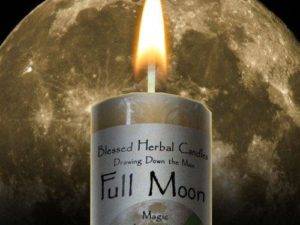 Drawing Down the Full Moon Candle